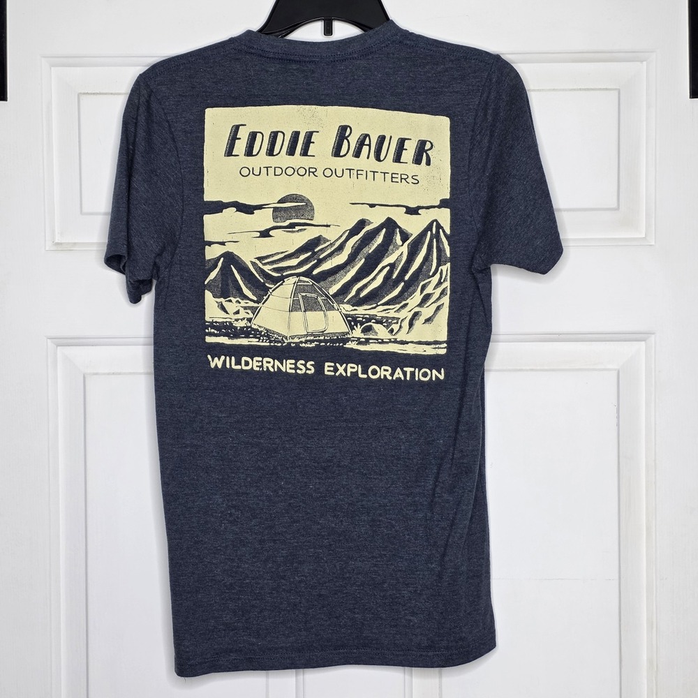 Eddie Bauer "wilderness exploration" Mens Small